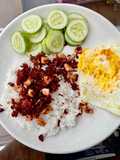 Oseng daging kornet sosis