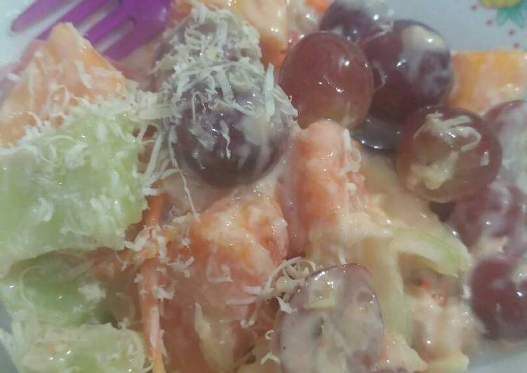 Salad sayur buah irit tapi segerrr