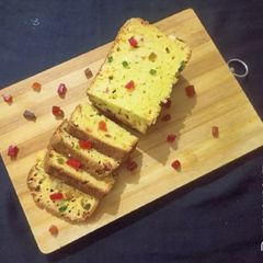 A picture of Mango Tutti Frutti Cake.