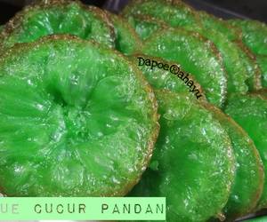 Resep Mudah 1 Kue Cucur Pandan Hari Ini