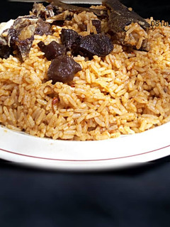 A picture of Jollof rice.
