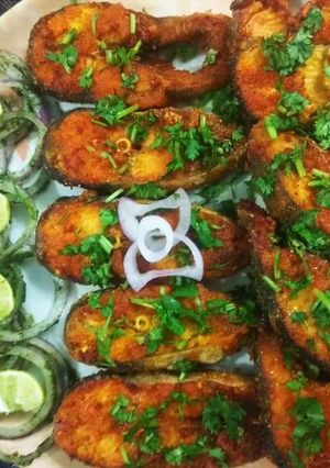 A picture of Fried fish.