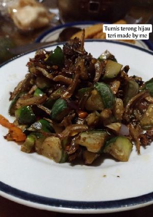 Foto resep Tumis terong hijau teri pedas
