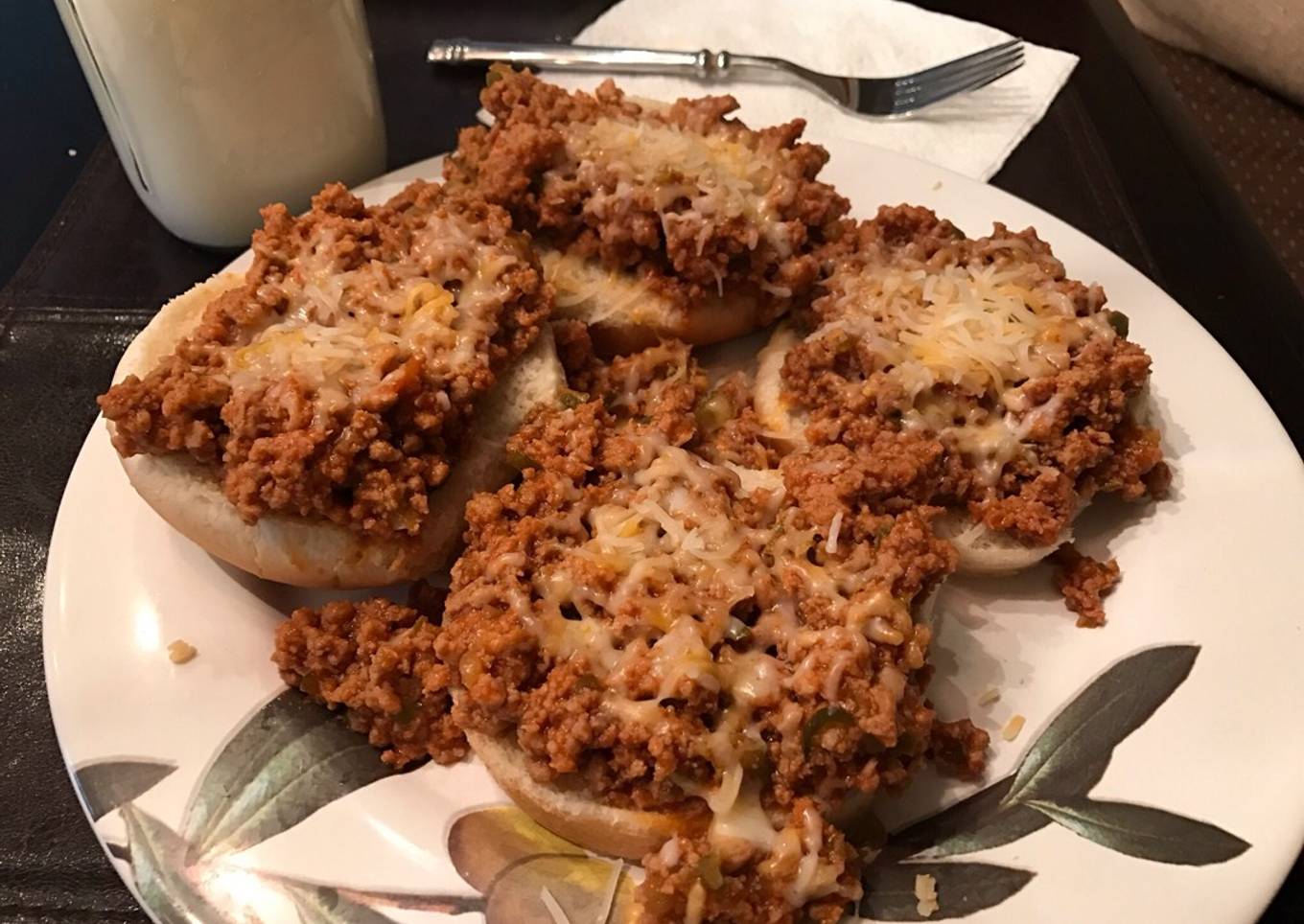 Flavorful Turkey sloppy joes in the crockpot