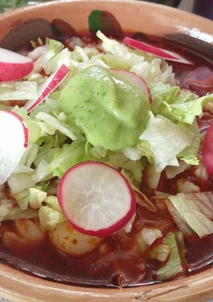 Una foto de Pozole