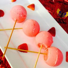 Strawberry Pops A picture of Strawberry Pops.
