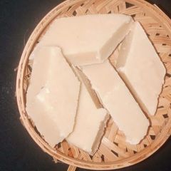 A picture of Khoya burfi.