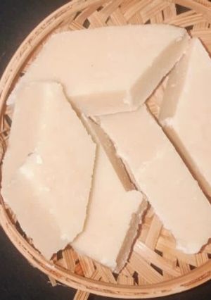 A picture of Khoya burfi.