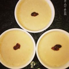 A picture of Date's Yogurt / Homemade unsweetened Yogurt.