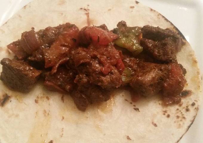 Steak, Green Pepper, & Tomato Tacos