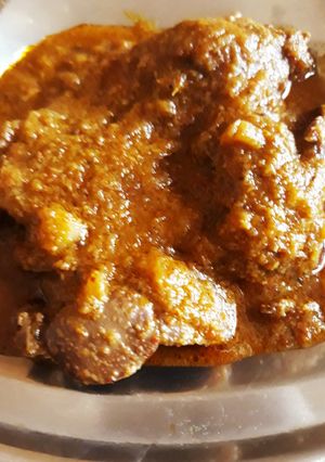 A picture of Chicken liver masala gravy.