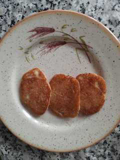 Una foto de Tortitas veganas de pera y plátano (sin azúcar)