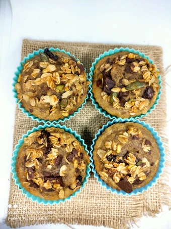 Langkah Gampang Membikin Resep  Banana muffin oats ala fe yang Lezat, Bikin Ketagihan
