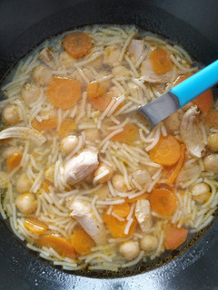 Una foto de Sopa de pollo