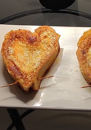 A picture of Sausage 🌭 Eggs 🥚 Heart.