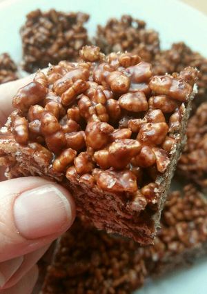 A picture of Vickys Chocolate Crispies, GF DF EF SF NF.