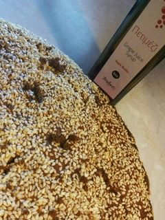 Φωτογραφία της συνταγής Κέικ με πετιμέζι χωρίς ζάχαρη