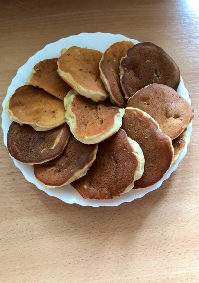 Панкейки без яєць з яблуком