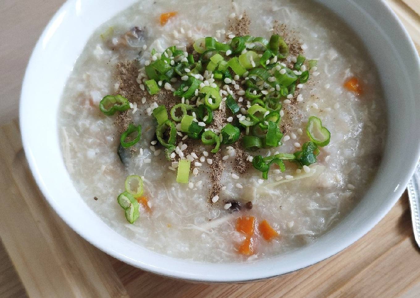 Dakjuk (Korean Chicken Porridge)