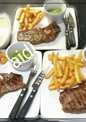 A picture of 🍲🍖steak🍲🍖.