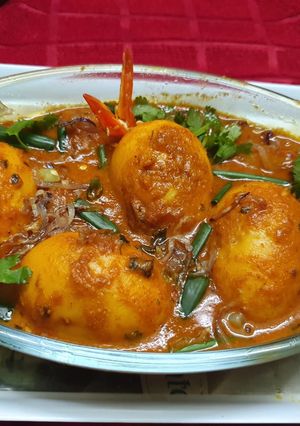 A picture of Shahi Duck Egg and Potato Curry.