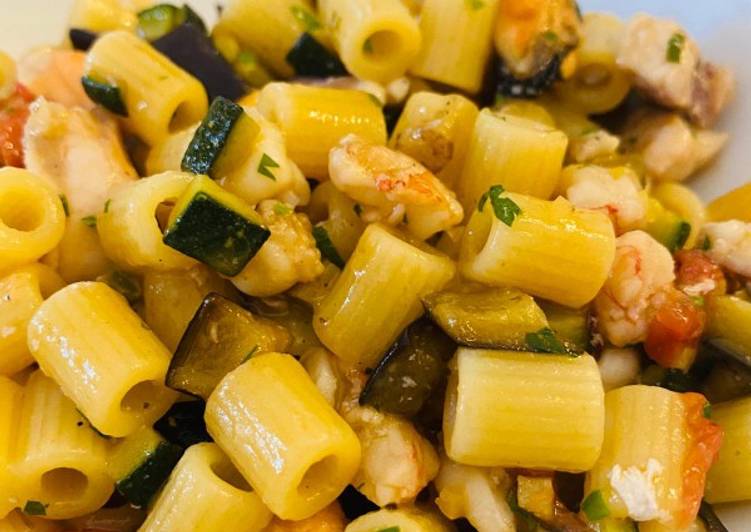 Easiest Way to Make Homemade Ditali al ragù bianco di mare con zucchine e melanzane