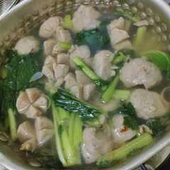 A picture of Bakso Sawi Kuah.