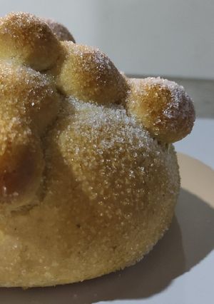 Una foto de Pan de muerto ✨☠️✨