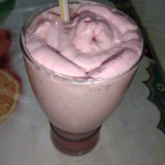 Strawberry Creamy Shake A picture of Strawberry Creamy Shake.