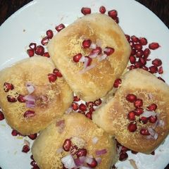 A picture of Chatpati Dabeli pav.