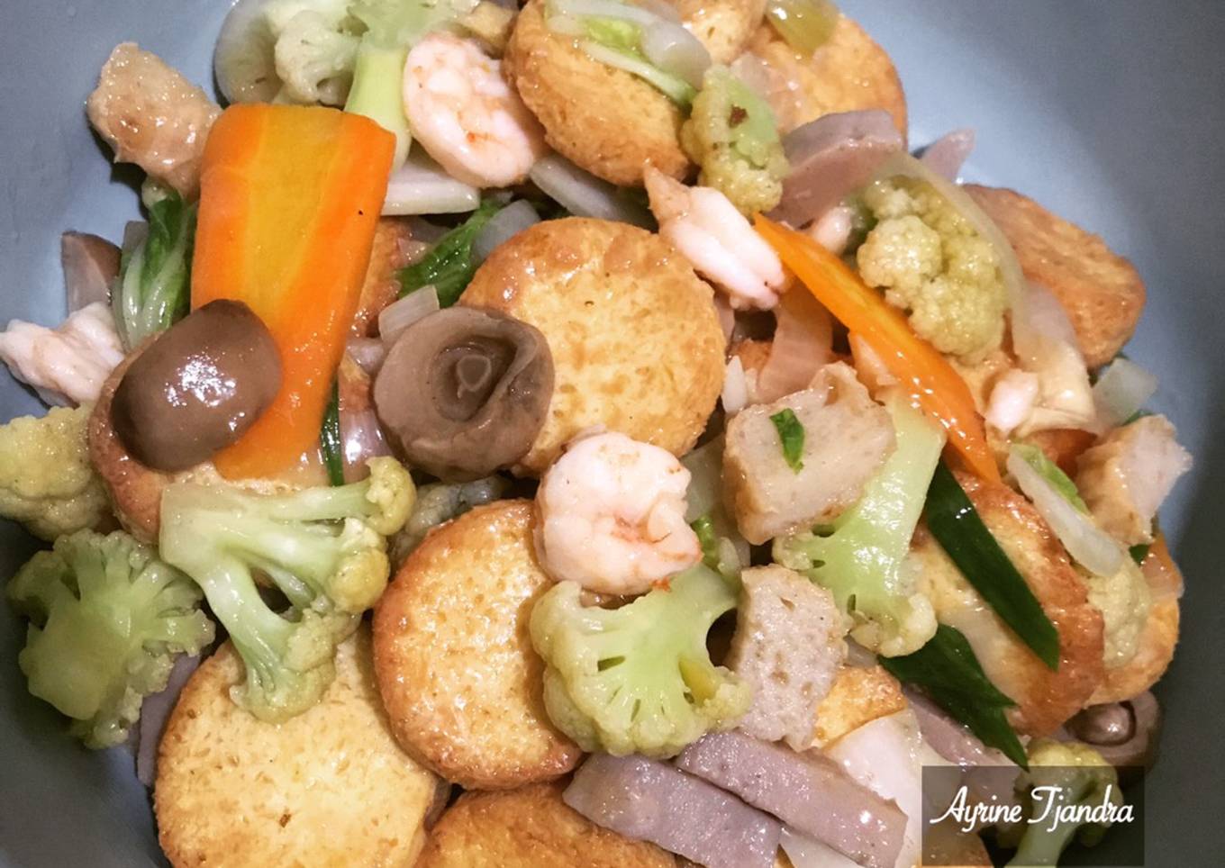 Sapo tahu seafood