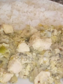Una foto de Revuelto de zapallitos y pollo