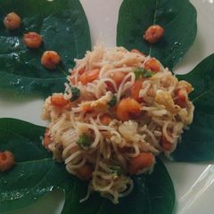 A picture of Stir Fried Shrimp and egg noodles ♥.
