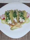 Tacos con tortillas de nopal estilo Alexito