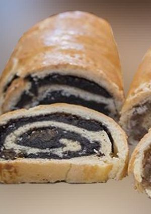 A picture of Walnutty Rolls.