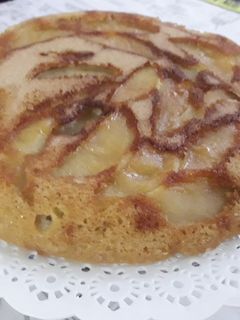 Una foto de Torta Invertida de Manzana 🍎 (Gasolera!)