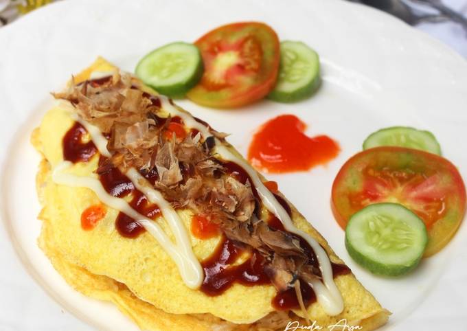 Cara membuat Nasi Goreng Saus Takoyaki Berselimut Cara membuat Nasi Goreng Saus Takoyaki Berselimut