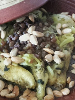 Una foto de Tagin tradicional fácil y rápido / comida de Marruecos