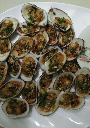 Hình của món Sò lông nướng mỡ hành.