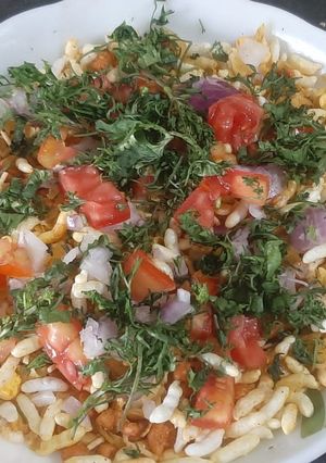 A picture of Dry bhel from chuda.