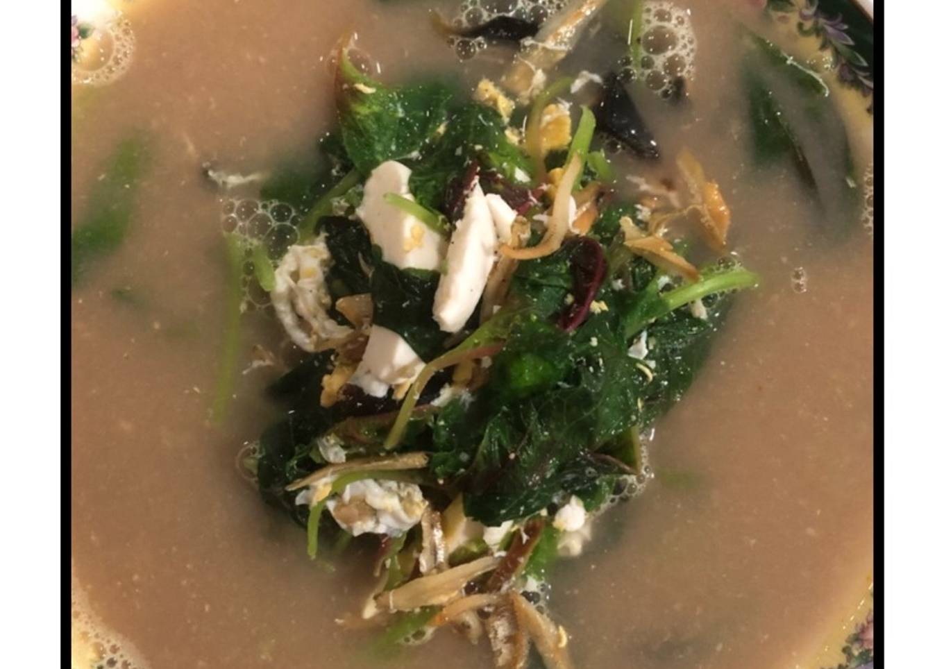 Sup Bayam Tiga Telur