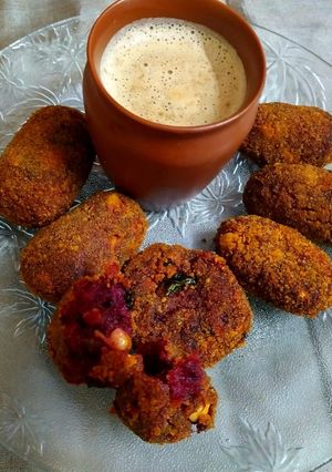 A picture of Beetroot cutlet / Vegetable chop.
