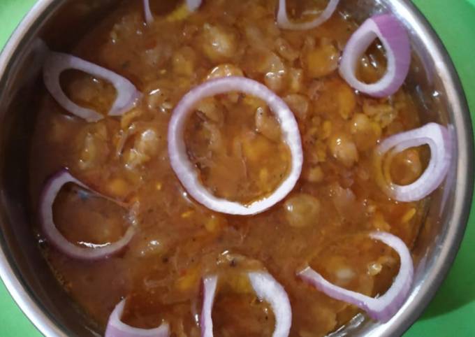 Simple Way to Make Ultimate Kabuli chanawith onion rings