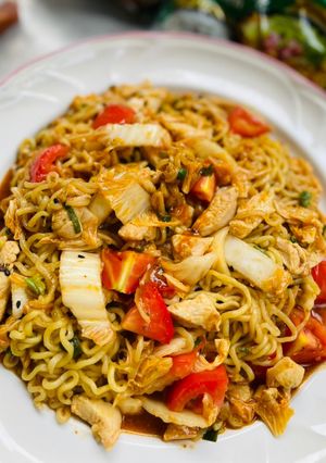Foto resep Indomie nyemek komplit