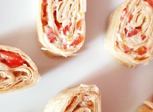 Une photo de Wrap fraîcheur mousse de poulet 😋