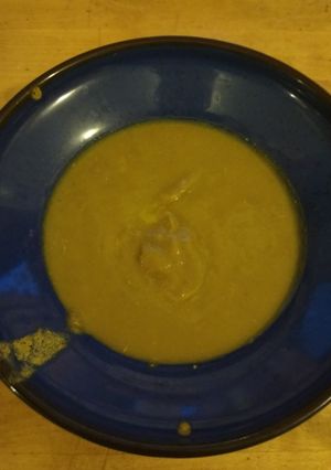 Lencseleves krumplival recept fotója