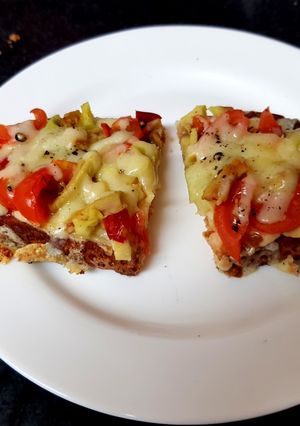 A picture of My Grilled #Mysterybag2 on Crisp Toast.