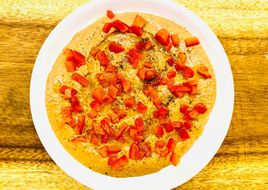 Vào bếp cùng con: tahini (sốt mè dầu ô liu) và hummus bằng đậu đỏ - món chay siêu ngon, dễ làm