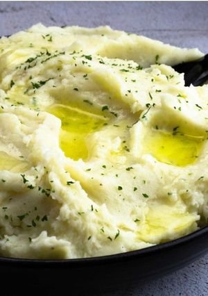 A picture of Ninja foodi mashed potatoes.