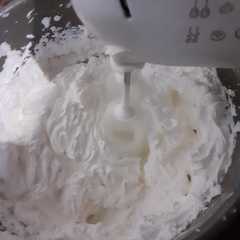 รูปของ Butter Cream 2 Bahan Super Gampang